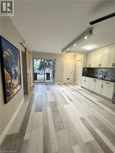 50 Hilda Ave in Hamilton, ON - Building Photo - Building Photo