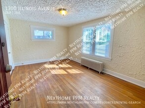 1300 Illinois Ave in Dormont, PA - Building Photo - Building Photo