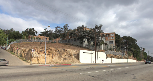 Casanova Garden Apartments in Los Angeles, CA - Building Photo - Building Photo