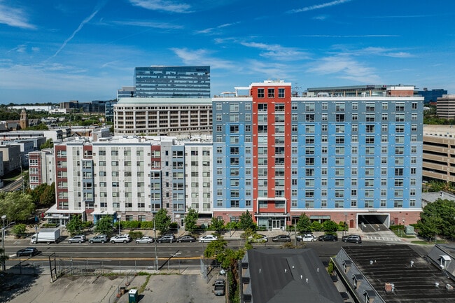 Metro Green Terrace in Stamford, CT - Foto de edificio - Building Photo