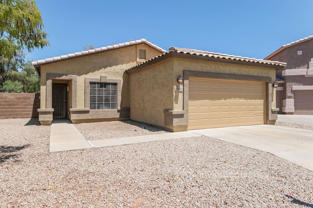 804 E Horizon Heights Dr in San Tan Valley, AZ - Building Photo