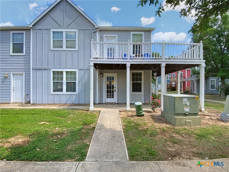 148 Rush Haven in San Marcos, TX - Building Photo