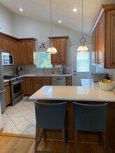 604 N Pine St in Mount Prospect, IL - Building Photo - Building Photo