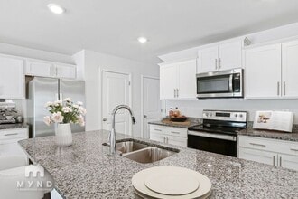 2030 Ryker Davis Ln in Charlotte, NC - Building Photo - Building Photo