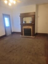 330 S Main St, Unit 1