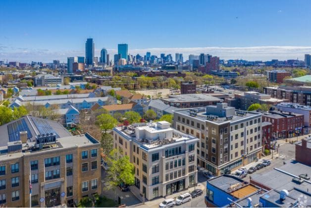 1465 Tremont St, Unit 202