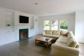 23 Gansett Ln in Amagansett, NY - Building Photo - Building Photo