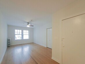 4513 N Paulina St, Unit 4500-1N in Chicago, IL - Foto de edificio - Building Photo