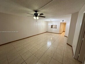901 SW 138th Ave in Pembroke Pines, FL - Building Photo - Building Photo
