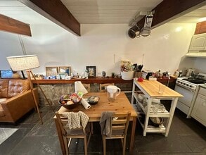17 Joy St, Unit 1 in Boston, MA - Building Photo - Building Photo