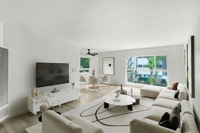 8741-8743 Shoreham in West Hollywood, CA - Foto de edificio - Building Photo