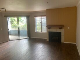 550 Orange Ave, Unit 137 in Long Beach, CA - Building Photo