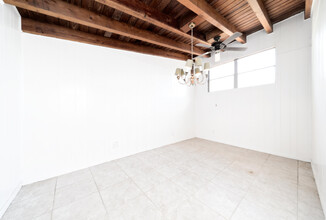 13075 NW 16th Ave in North Miami, FL - Building Photo - Building Photo