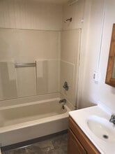 16 Cataract St in Cohoes, NY - Building Photo - Building Photo