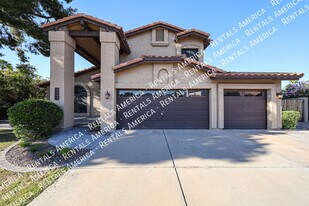 5444 E Grovers Ave in Scottsdale, AZ - Building Photo