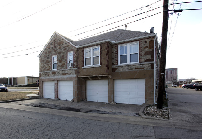 508 E 4th St in Bartlesville, OK - Building Photo - Building Photo