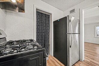 4216 Cleveland Ave in Kansas City, KS - Building Photo - Building Photo