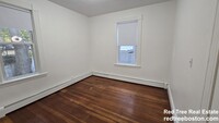 40 Brackett St, Unit 1 in Boston, MA - Building Photo - Building Photo