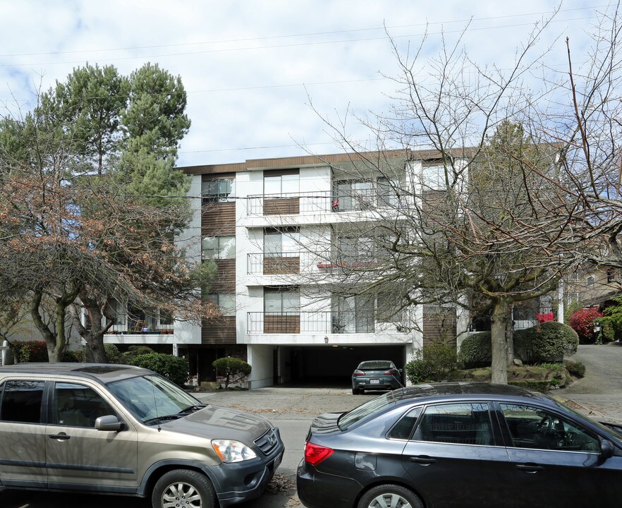 Trondheim Apartments in Seattle, WA - Building Photo