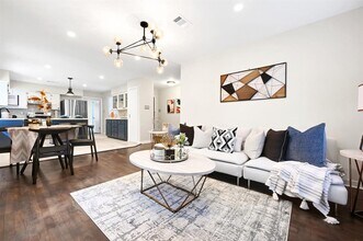 1441 Murray Bay St in Houston, TX - Building Photo - Building Photo