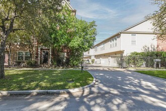 2714 Crawford St in Houston, TX - Foto de edificio - Building Photo