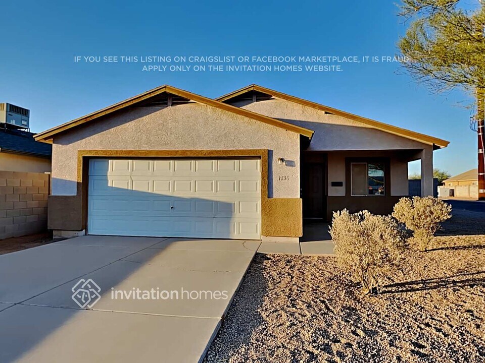 1736 E Wood St in Phoenix, AZ - Building Photo