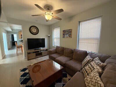 175 Gove St, Unit 3 in Boston, MA - Building Photo - Building Photo