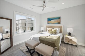 355 Phillips Park Rd-Unit -202 in Mamaroneck, NY - Building Photo - Building Photo