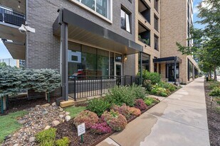 1120 S 2nd St in Minneapolis, MN - Building Photo