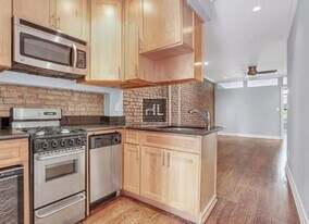 E 10TH ST. in New York, NY - Building Photo