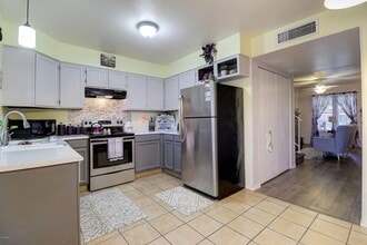 7977 W Wacker Rd in Peoria, AZ - Building Photo - Building Photo
