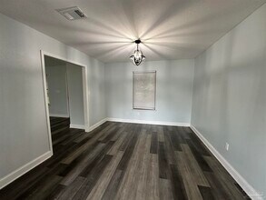 5272 Westwind Cir in Pensacola, FL - Building Photo - Building Photo