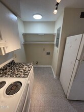 120 Byrum St in Cary, NC - Foto de edificio - Building Photo