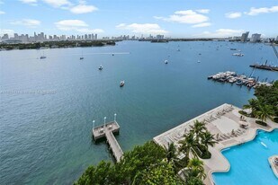 910 West Ave, Unit 1231 in Miami Beach, FL - Building Photo