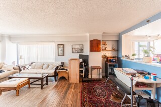 15 North Beacon St, Unit 402 in Boston, MA - Building Photo - Building Photo