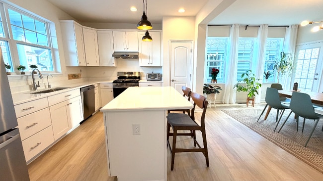 24650 Merlot Dr in Lewes, DE - Foto de edificio - Building Photo