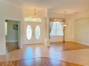 4497 Golden Lake Dr in Sarasota, FL - Building Photo - Building Photo