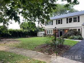22 Hudson Pl in Willingboro, NJ - Building Photo - Building Photo