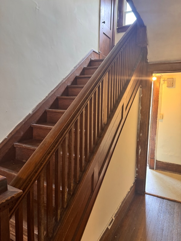 property at 727 W College Ave