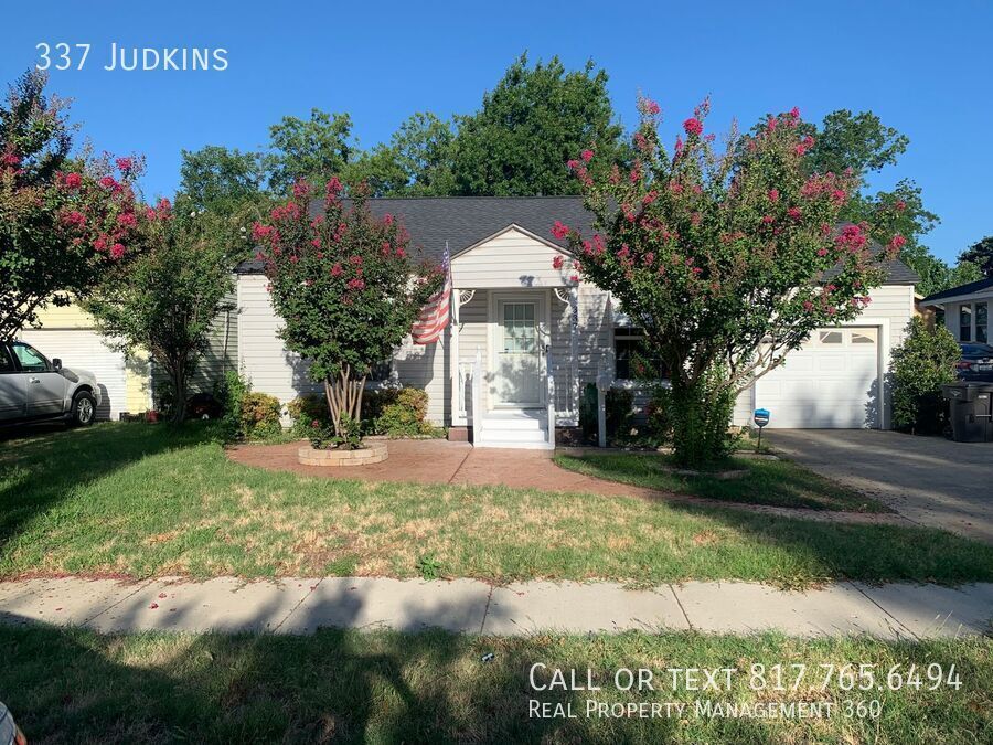 337 N Judkins St in Fort Worth, TX - Building Photo