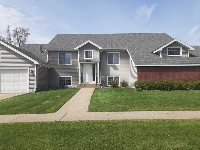 801 Idaho Ave, Unit #1