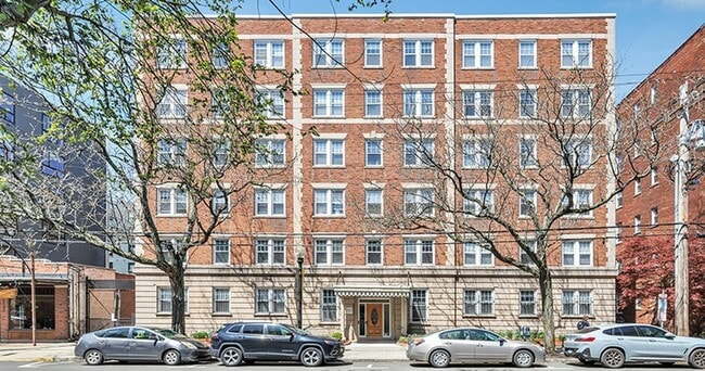 Howe Place in New Haven, CT - Foto de edificio - Building Photo