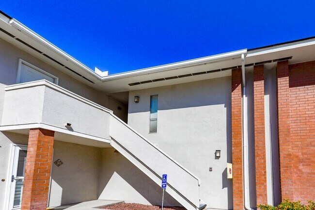 2854 Geary Pl in Las Vegas, NV - Building Photo - Building Photo