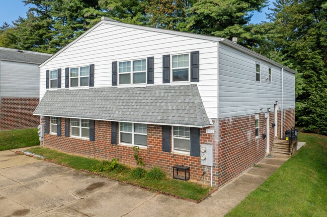 Montclair Duplex Apartments in Philadelphia, PA - Building Photo - Building Photo