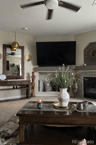 10818 Cimarron St in Longmont, CO - Foto de edificio - Building Photo