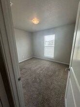 9706 Trenton Ave in Lubbock, TX - Foto de edificio - Building Photo