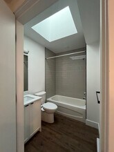 1523 Davie St in Vancouver, BC - Building Photo - Building Photo