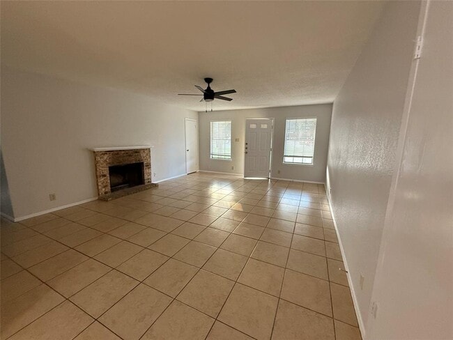 property at 502 Hedgewood Dr