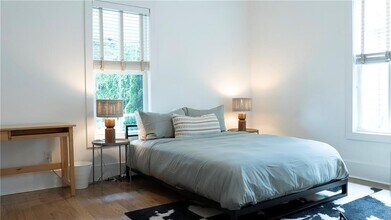 1021 Lawton Ave SW in Atlanta, GA - Building Photo - Building Photo