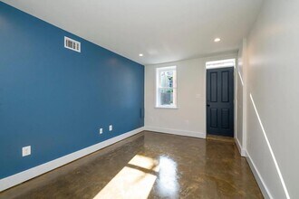 1004 Creek Alley in Baltimore, MD - Building Photo - Building Photo